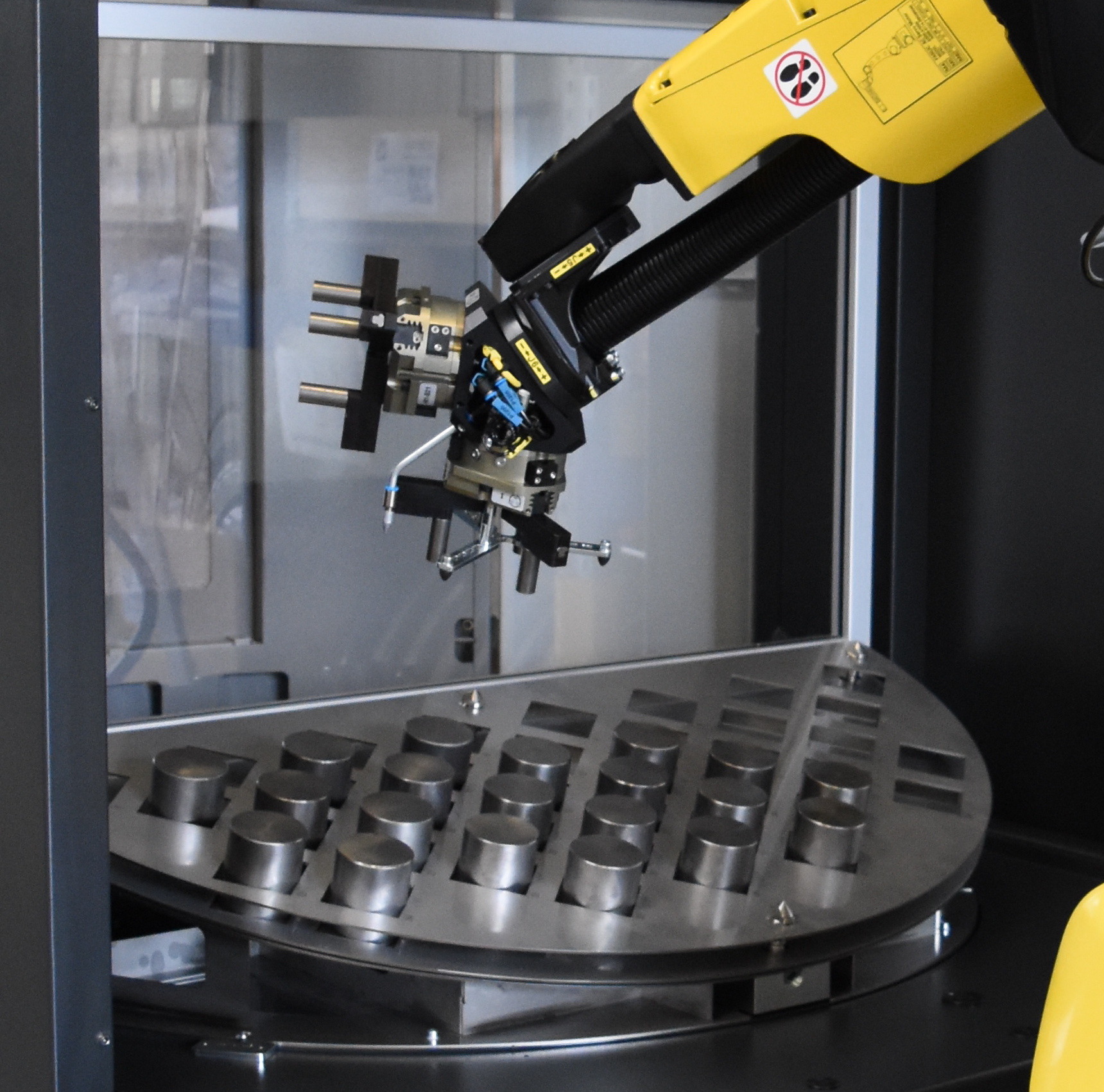 Universal Compact gridplate and gripper
